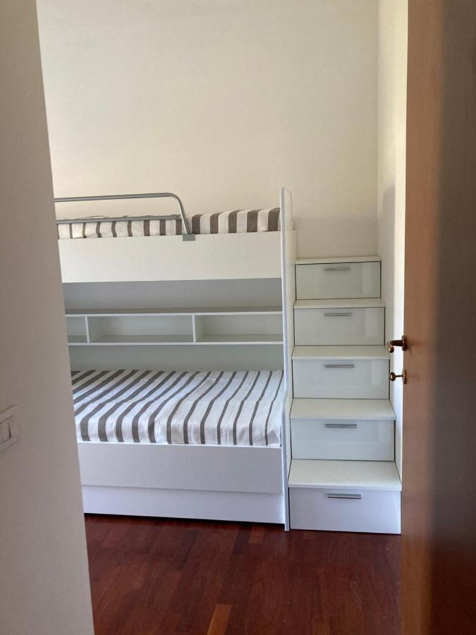 Large Well-Equipped Appartement Near Como Lake ليكو المظهر الخارجي الصورة