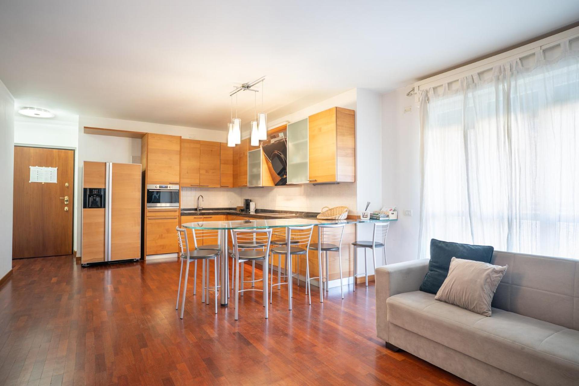 Large Well-Equipped Appartement Near Como Lake ليكو المظهر الخارجي الصورة