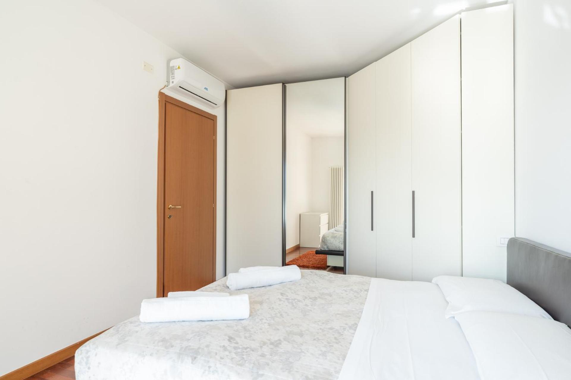 Large Well-Equipped Appartement Near Como Lake ليكو المظهر الخارجي الصورة